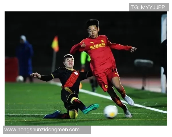 足球防守大师盘点 谁是当今最强防守球员的代表人物